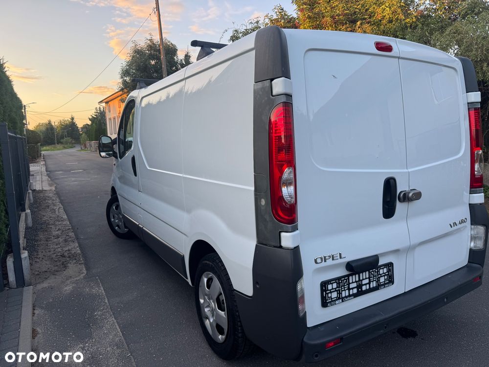 Opel Vivaro - 3