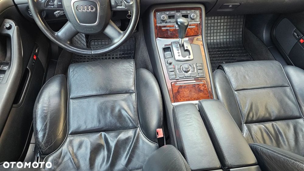 Audi A8 4.2 TDI Quattro - 35