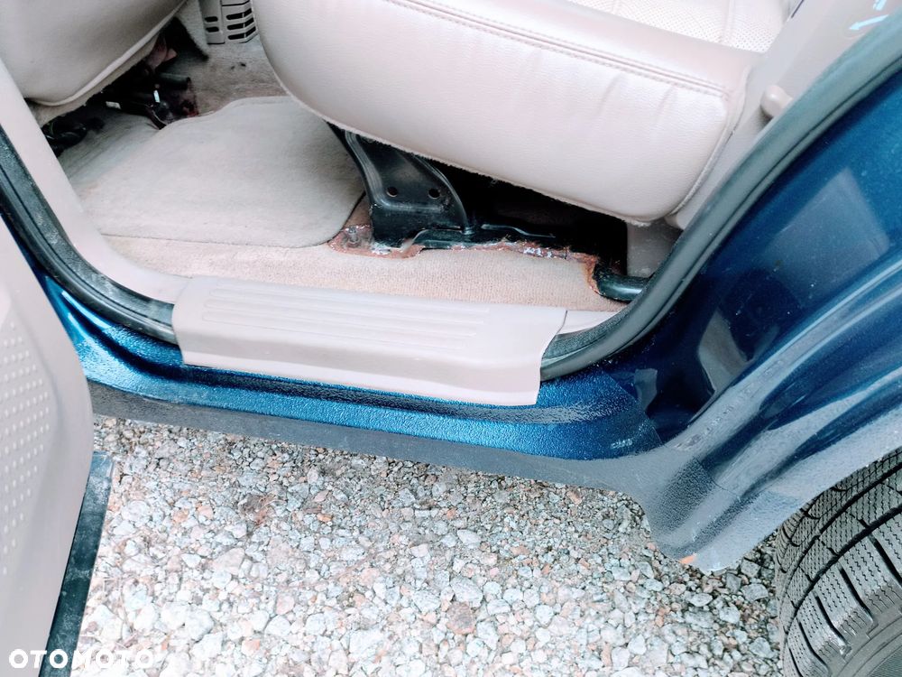 Ford Explorer 4.6 - 14