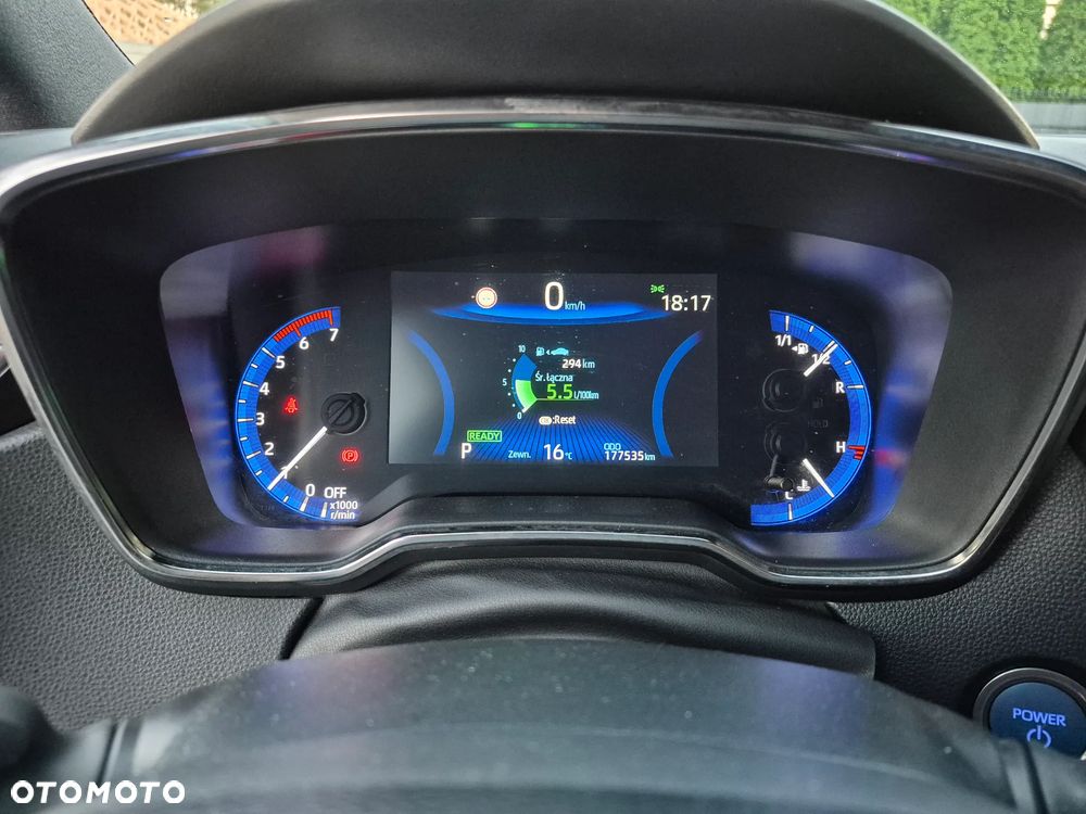 Toyota Corolla 1.8 Hybrid Comfort - 17
