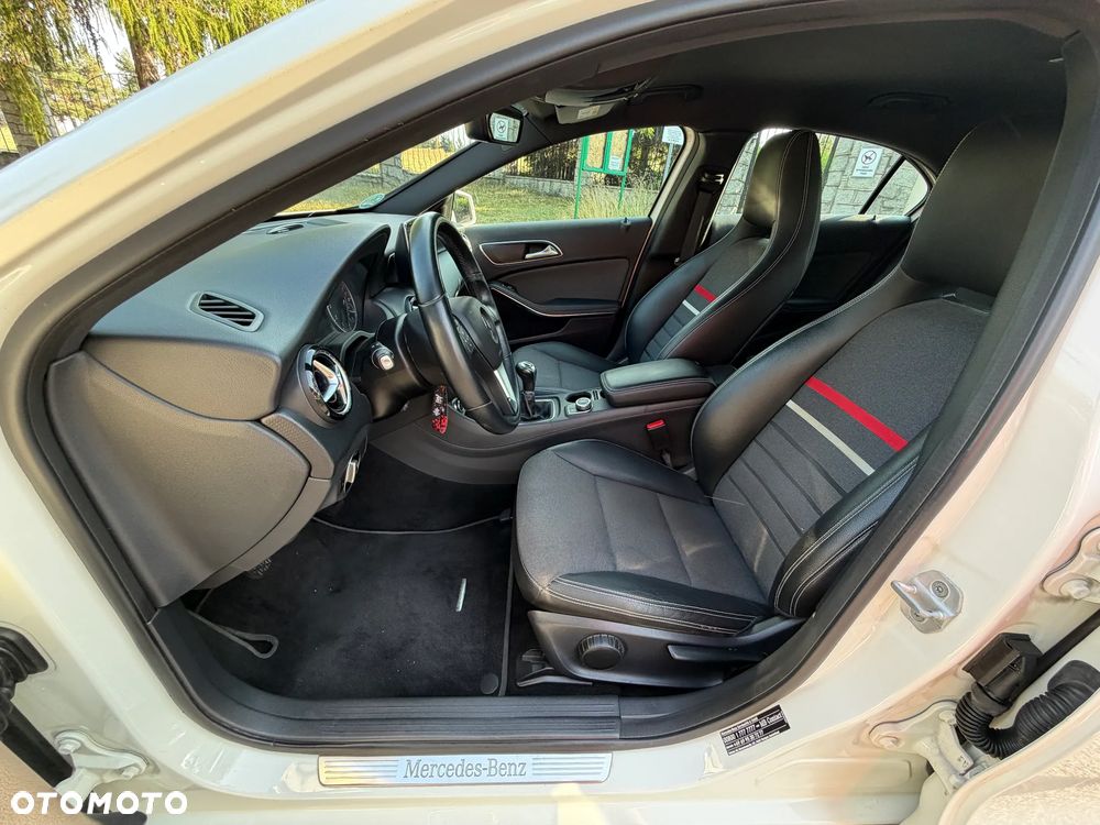 Mercedes-Benz Klasa A 180 (BlueEFFICIENCY) Style - 11