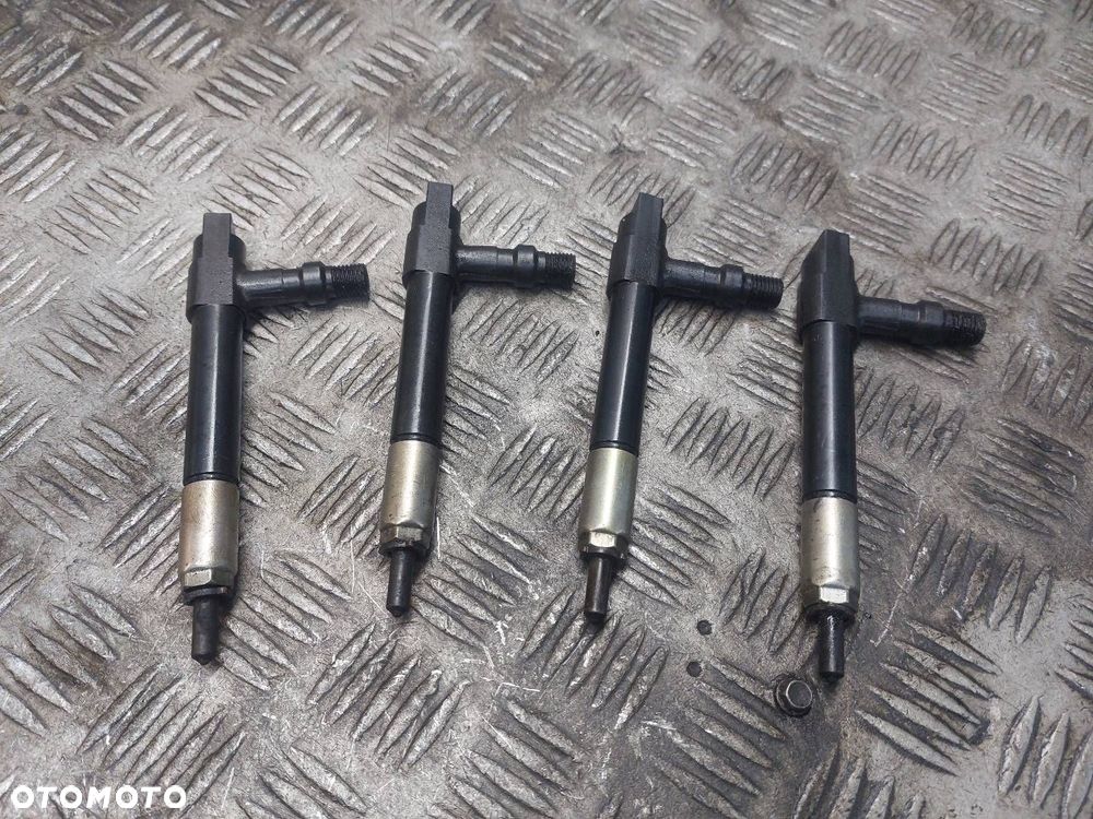 WTRYSK WTRYSKIWACZ KOMPLET MAZDA 323F BJ 2.0 TD - 1