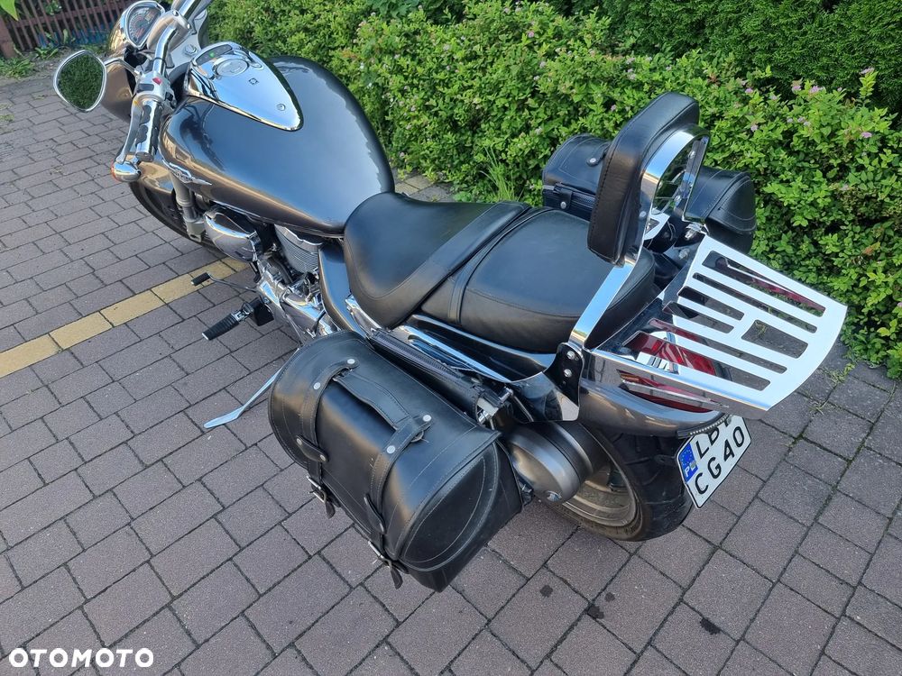 Suzuki Boulevard - 15