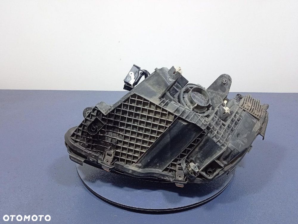 MERCEDES C-KLASA  W205 LIFT 18- REFLEKTOR PRAWY LED EU A2059068005KZ - 3