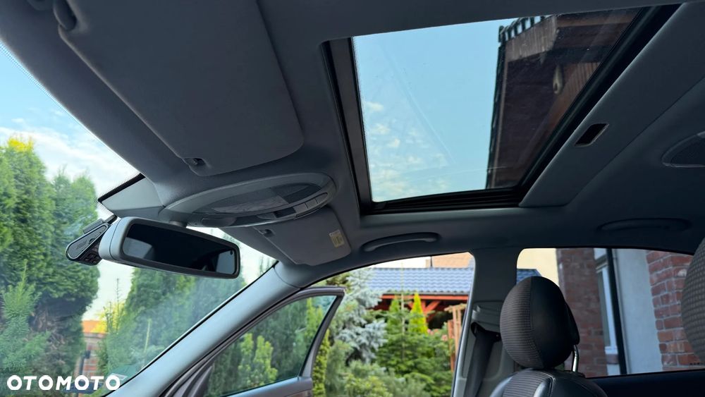 Mercedes-Benz Klasa E 200 Kompressor Automatik Avantgarde - 18