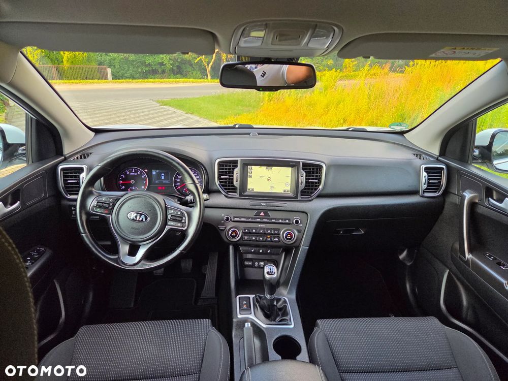 Kia Sportage 1.6 GDI Business Line 2WD - 27