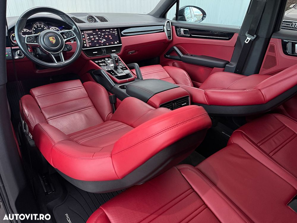 Porsche Cayenne Coupe E-Hybrid Tiptronic S Platinum Edition - 22