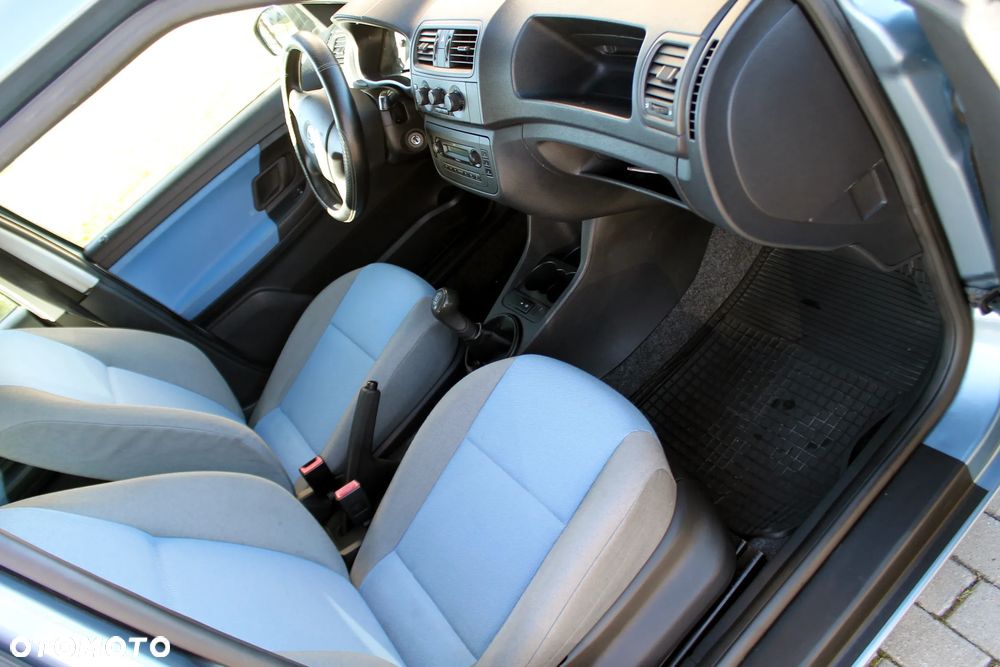 Skoda Fabia - 11