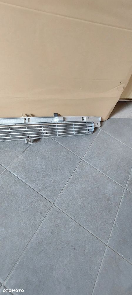 Atrapa gril dolnyvw t4 - 3