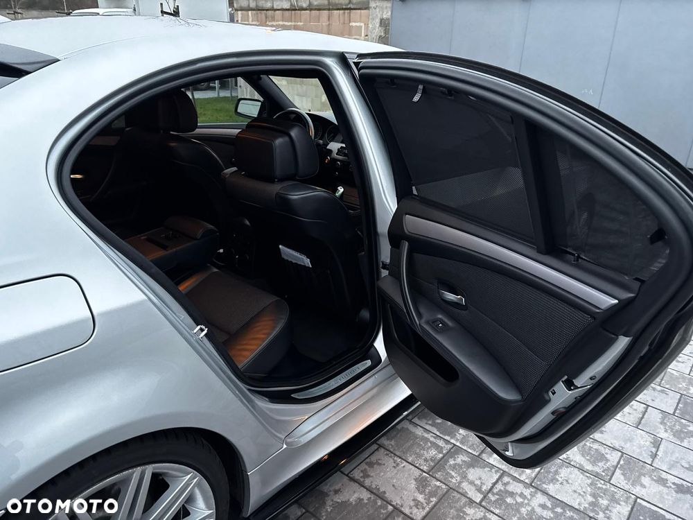 BMW Seria 5 - 14