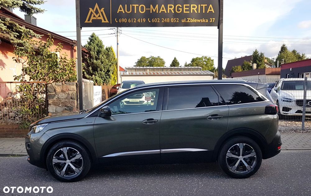 Peugeot 5008 - 3