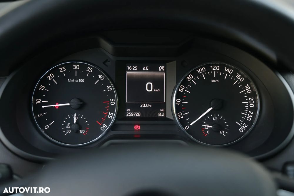 Skoda Octavia 1.6 TDI Active - 12