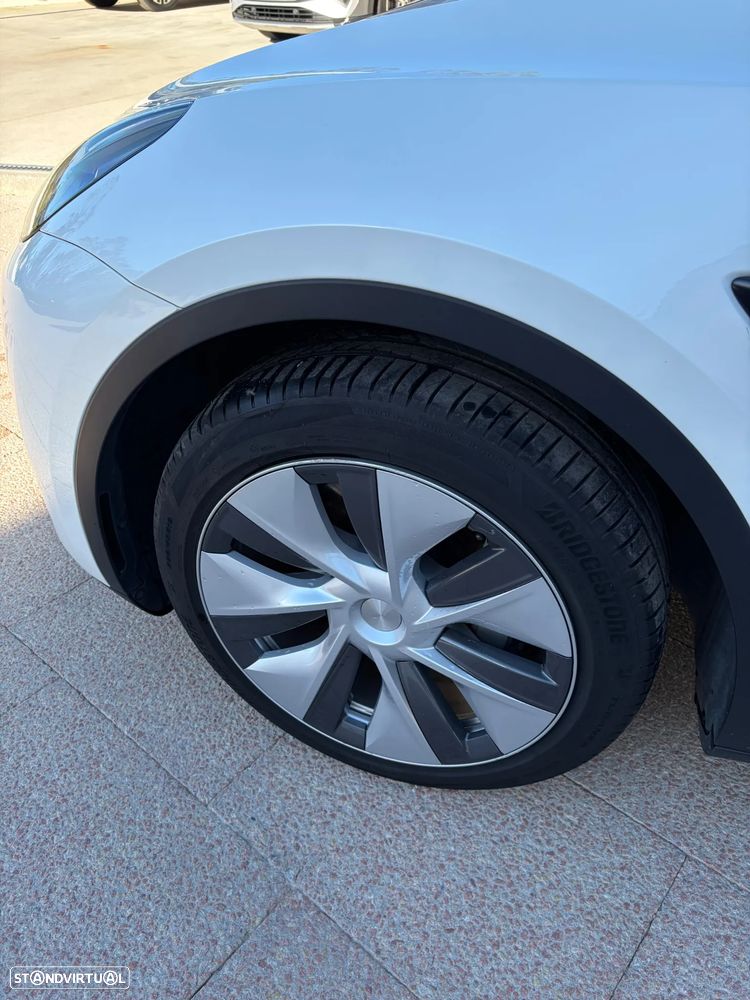 Tesla Model Y Standard - 9