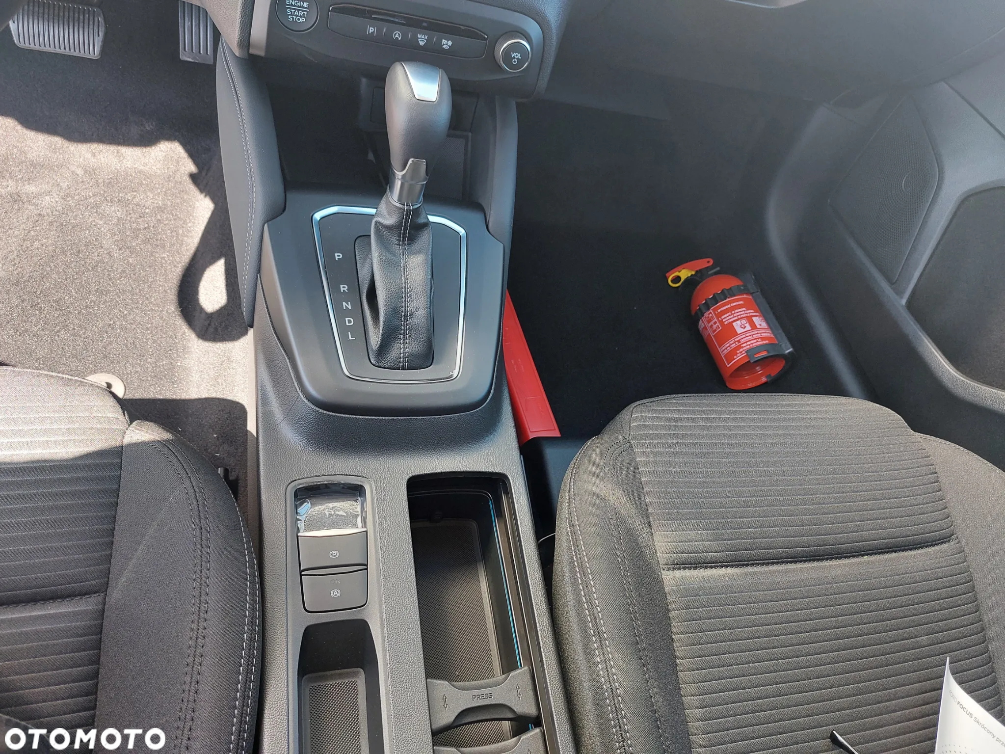 Ford Focus 1.0 EcoBoost mHEV Active X - 16