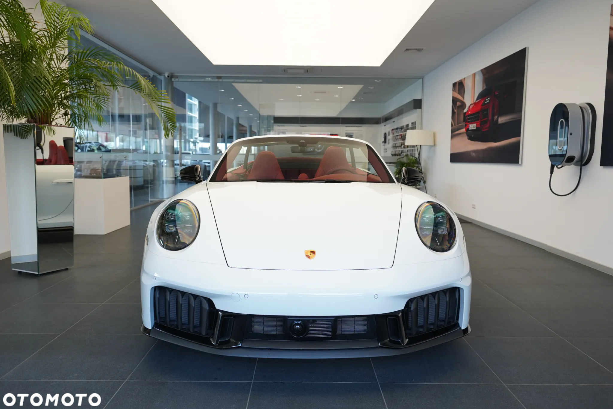 Porsche 911 Carrera T-Hybrid GTS Cabrio - 5