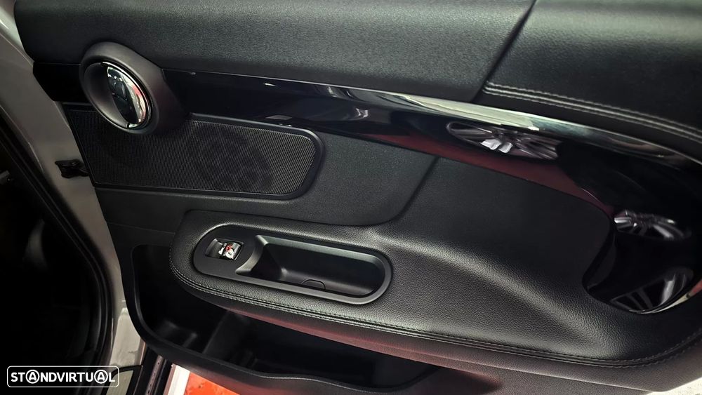 MINI Countryman Cooper SE ALL4 Auto - 57