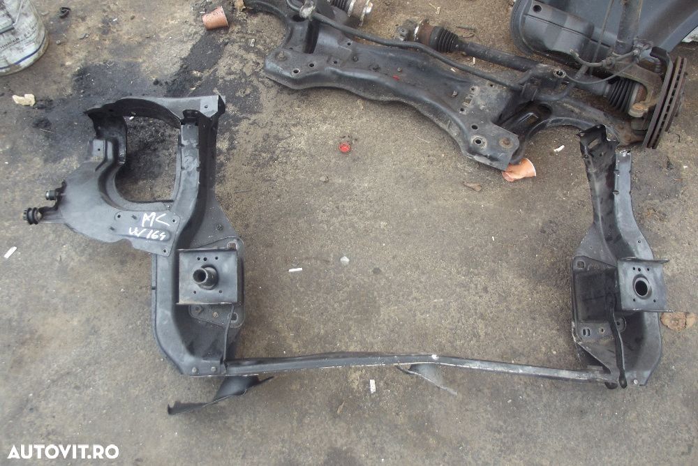 Trager Mercedes ML W164 an 2005-2011 calandru tregher frontal ML - 1