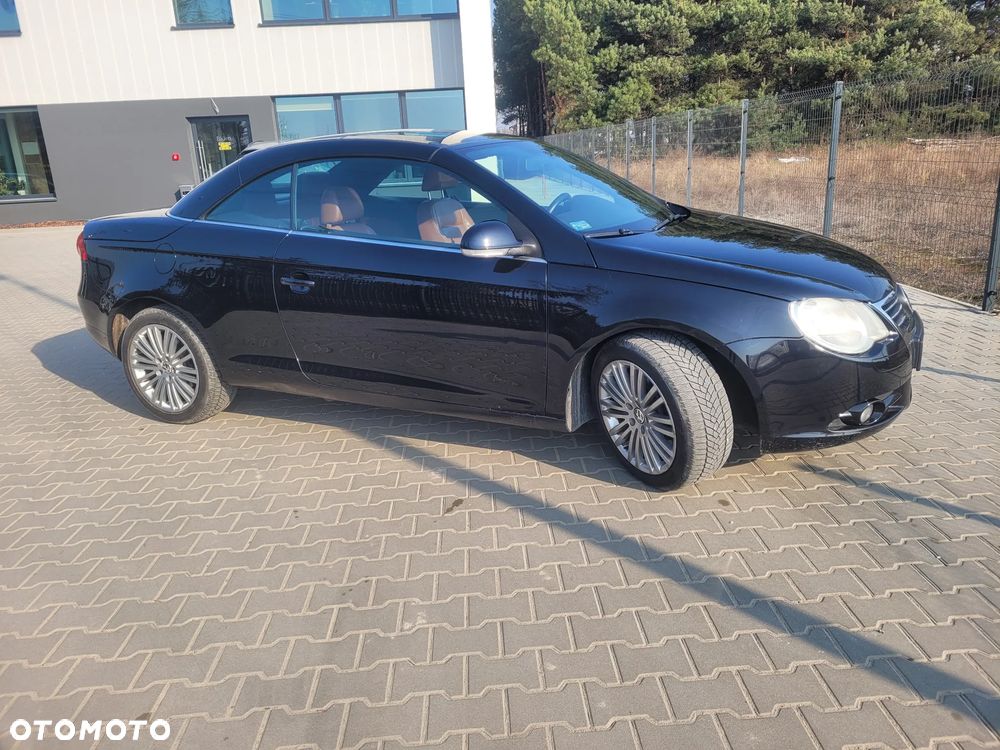 Volkswagen Eos - 1