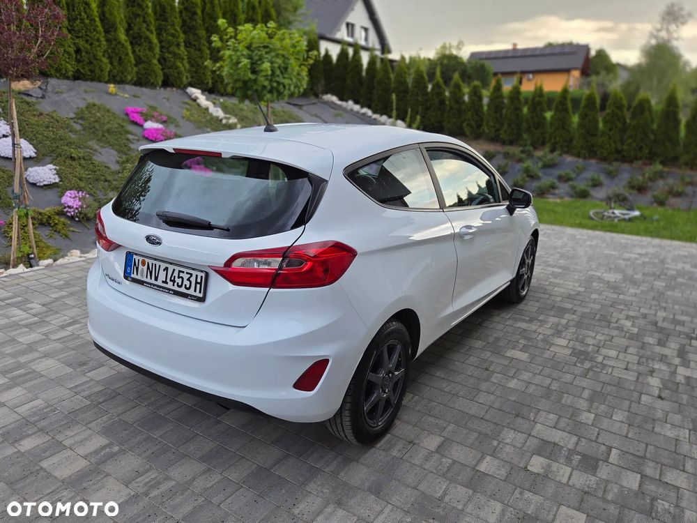 Ford Fiesta 1.1 COOL&CONNECT - 2