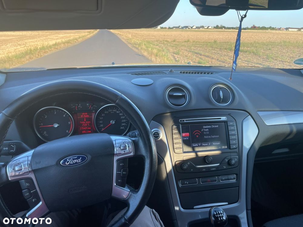 Ford Mondeo 2.0 TDCi Champions Edition - 6