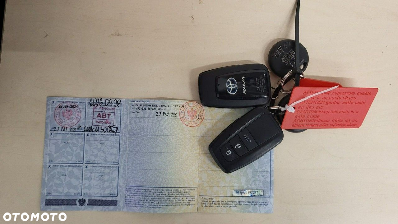 Toyota RAV4 - 25