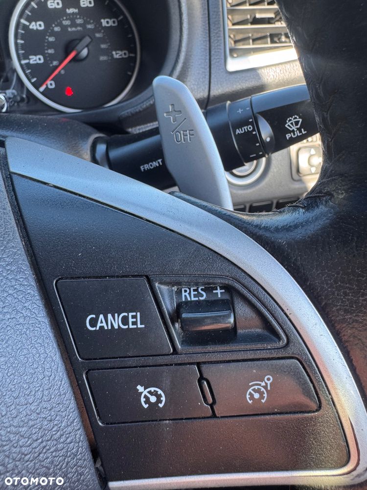 Mitsubishi L200 Pick Up 4x4 Autm Double Cab Intro Edition III - 24