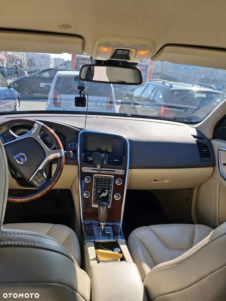 Volvo XC 60 - 16