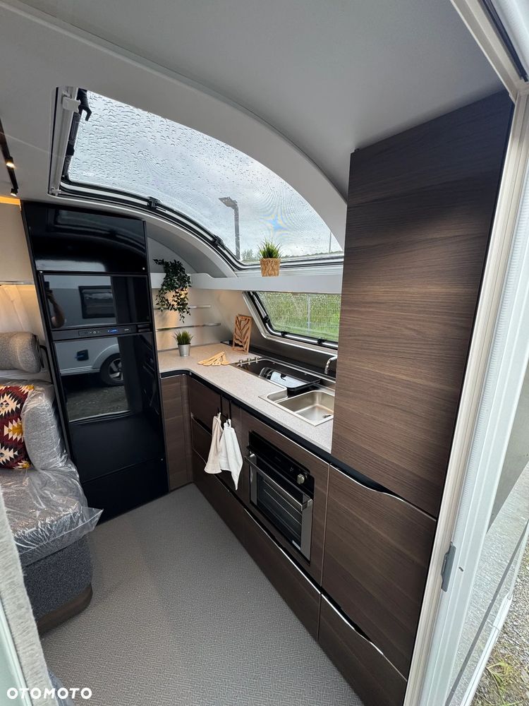 Adria Alpina 663HT - Nowa, ALDE, Łóżko królewskie, Oddzielny prysznic, Idealna na Półwysep Helski - 10