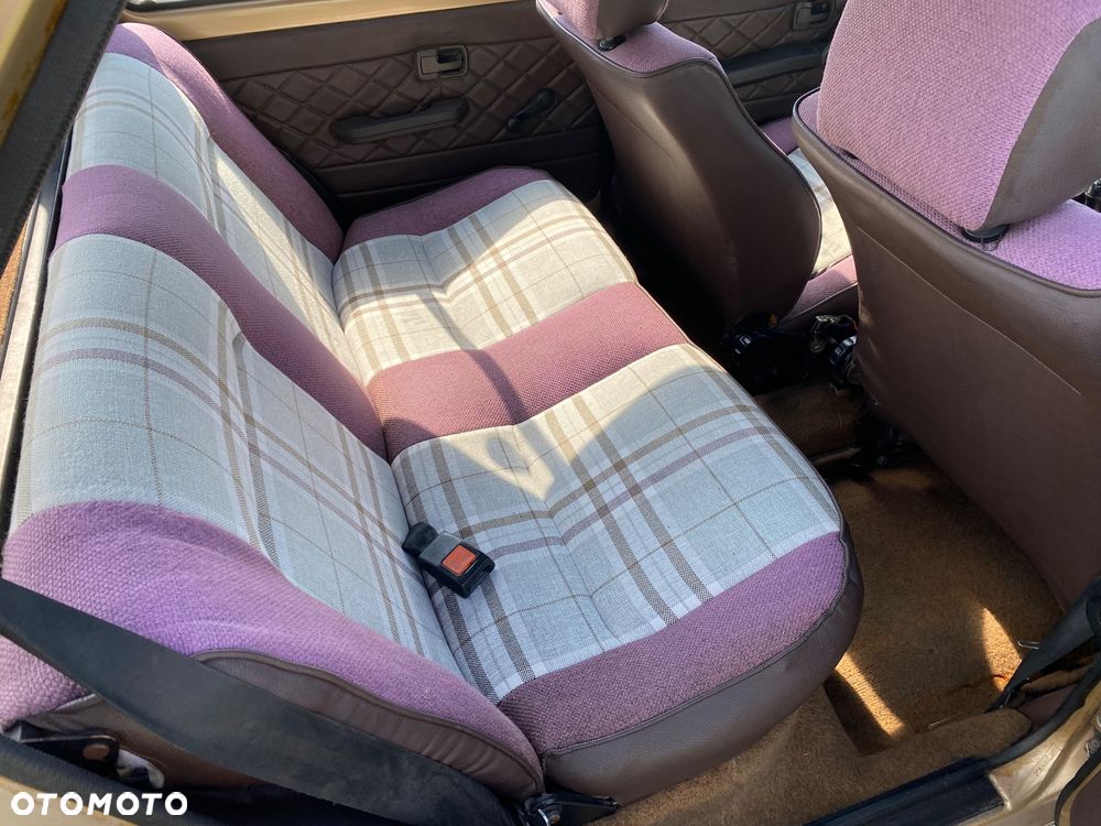 Volkswagen Golf 1.6 CL TD - 6