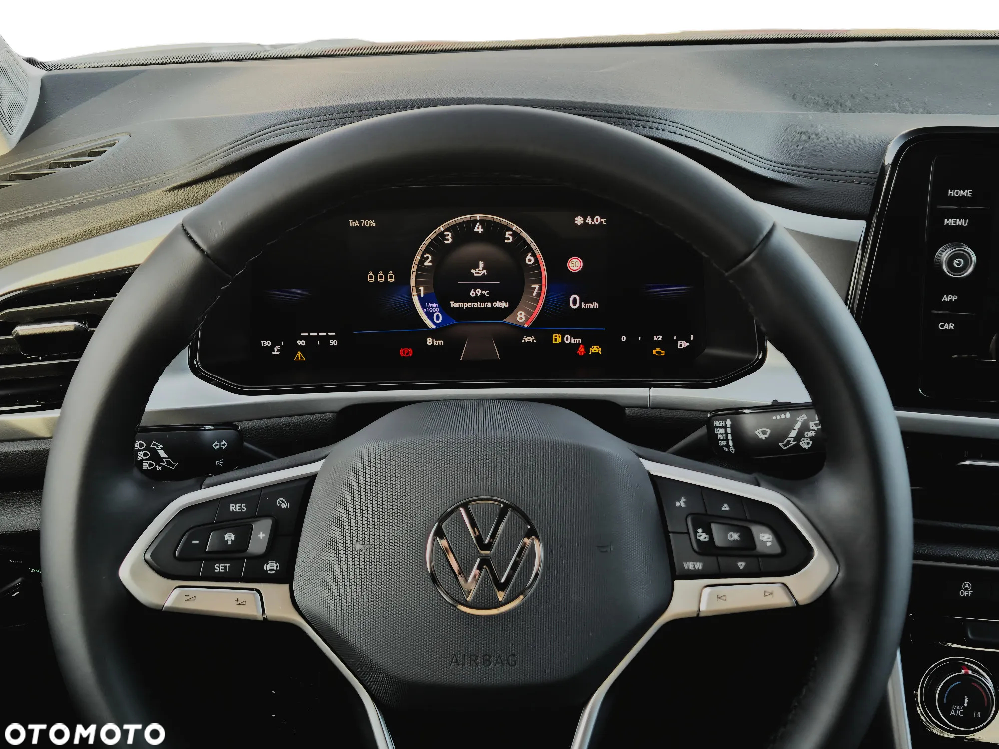 Volkswagen T-Roc 1.5 TSI Life Plus - 13