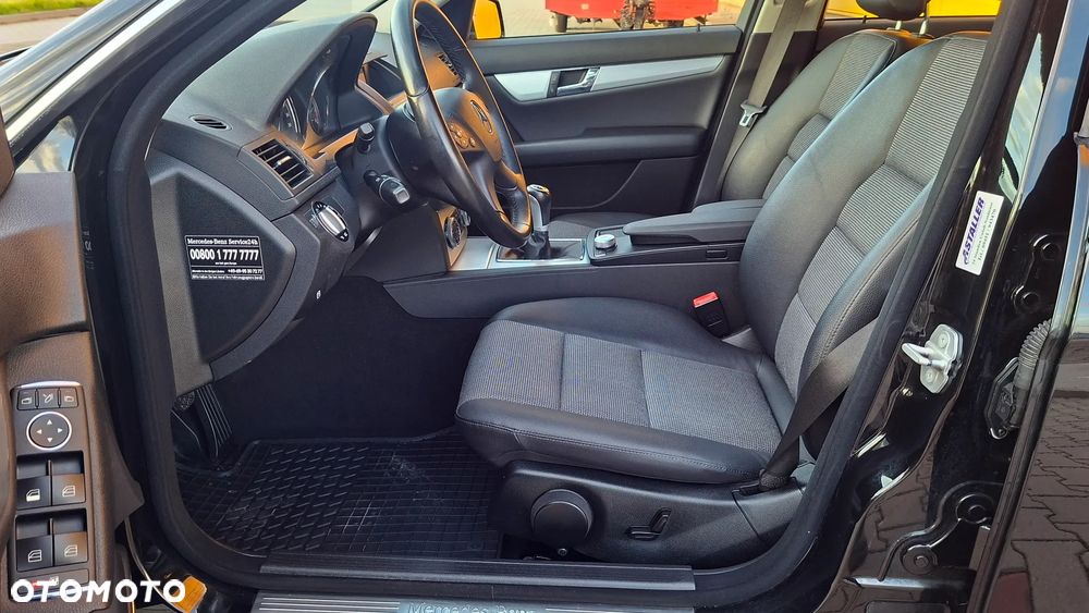 Mercedes-Benz Klasa C 180 Kompressor Avantgarde - 18