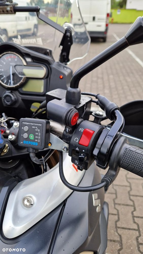 Suzuki DL - 19