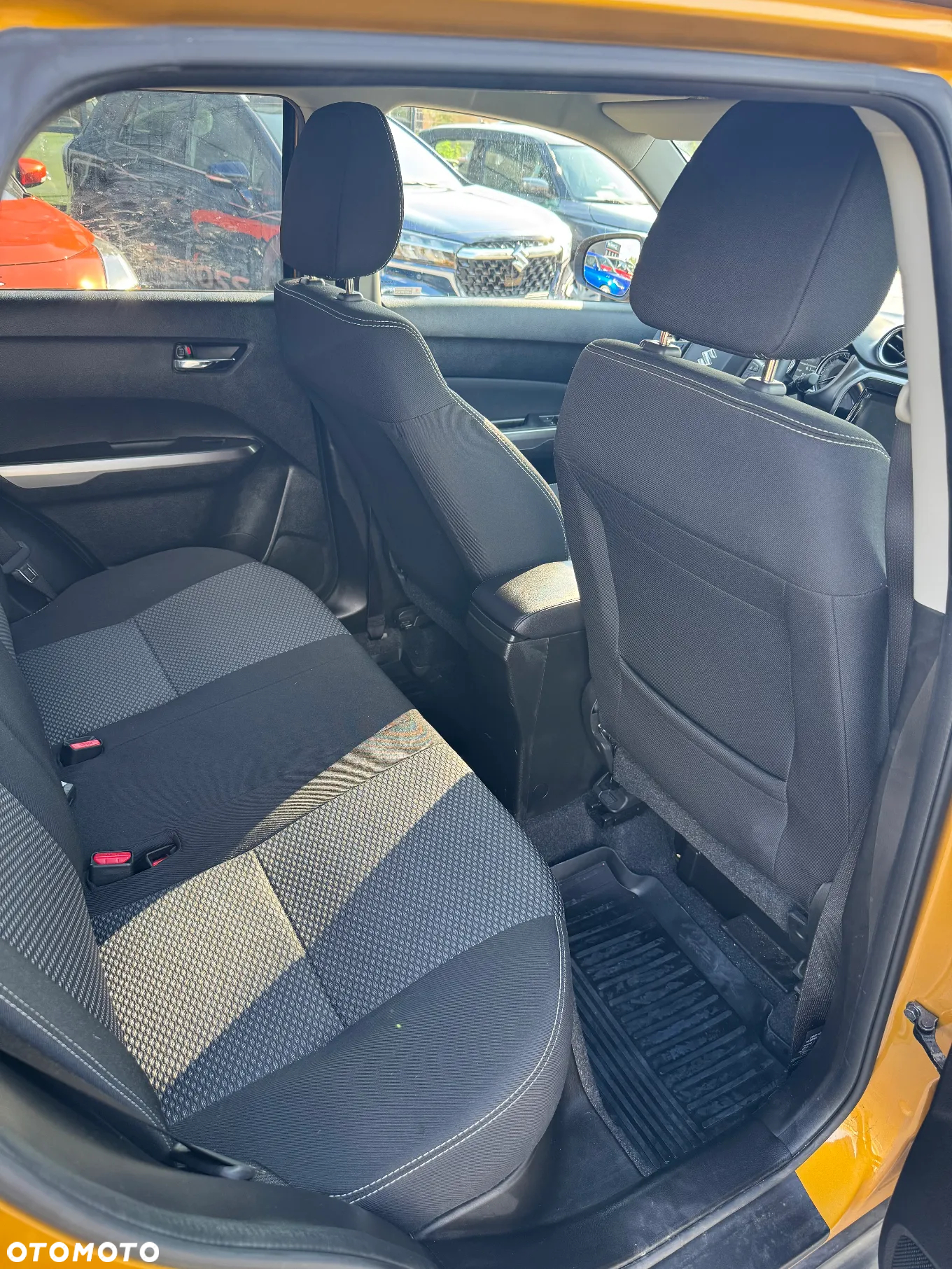 Suzuki Vitara 1.4 Boosterjet Premium 4WD - 17
