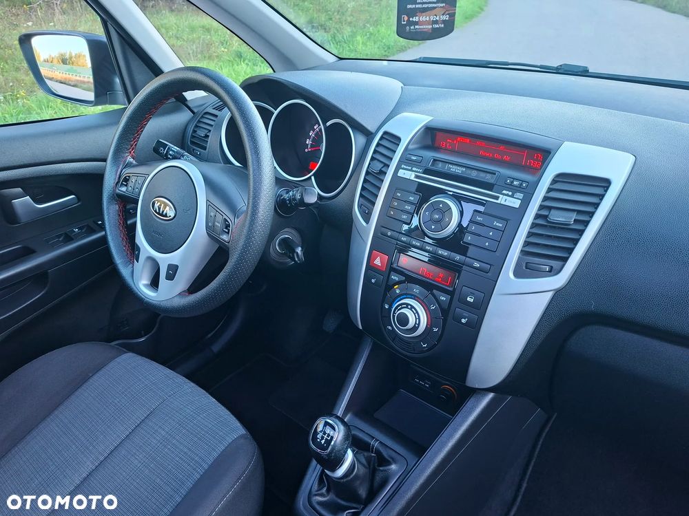 Kia Venga 1.4 CVVT Titanium Collection - 24