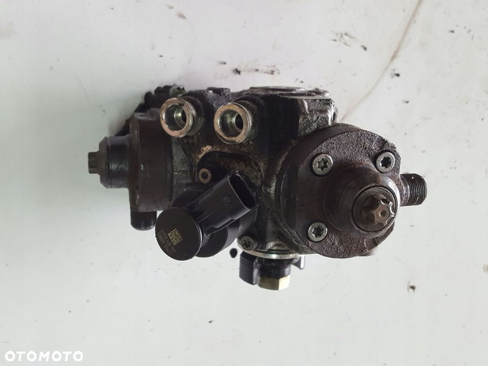 VOLVO XC60 I LIFT 13-17r 2.4 D POMPA WTRYSKOWA 31372081 - 3