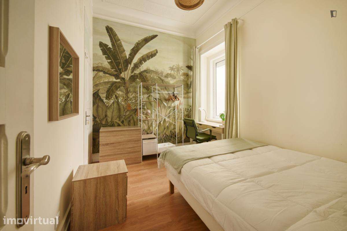 Quarto - localizado em Marquês de Pombal Lisbon - Grande imagem: 3/30