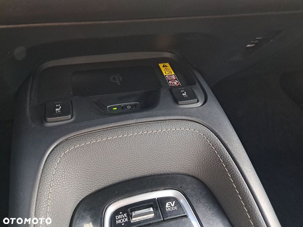 Toyota Corolla 1.8 Hybrid Style - 28