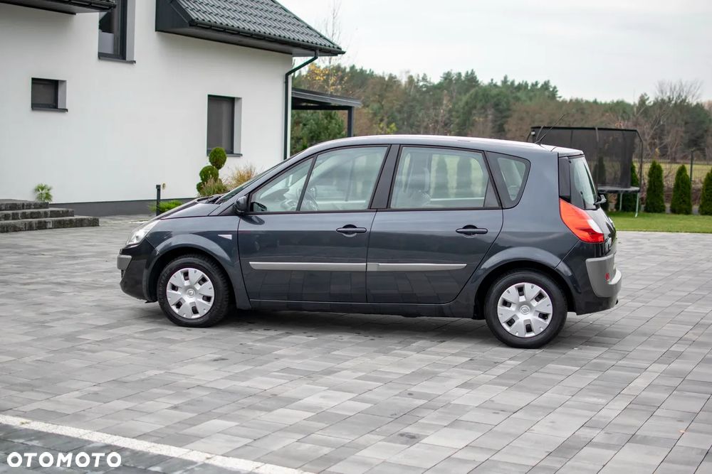 Renault Scenic - 27
