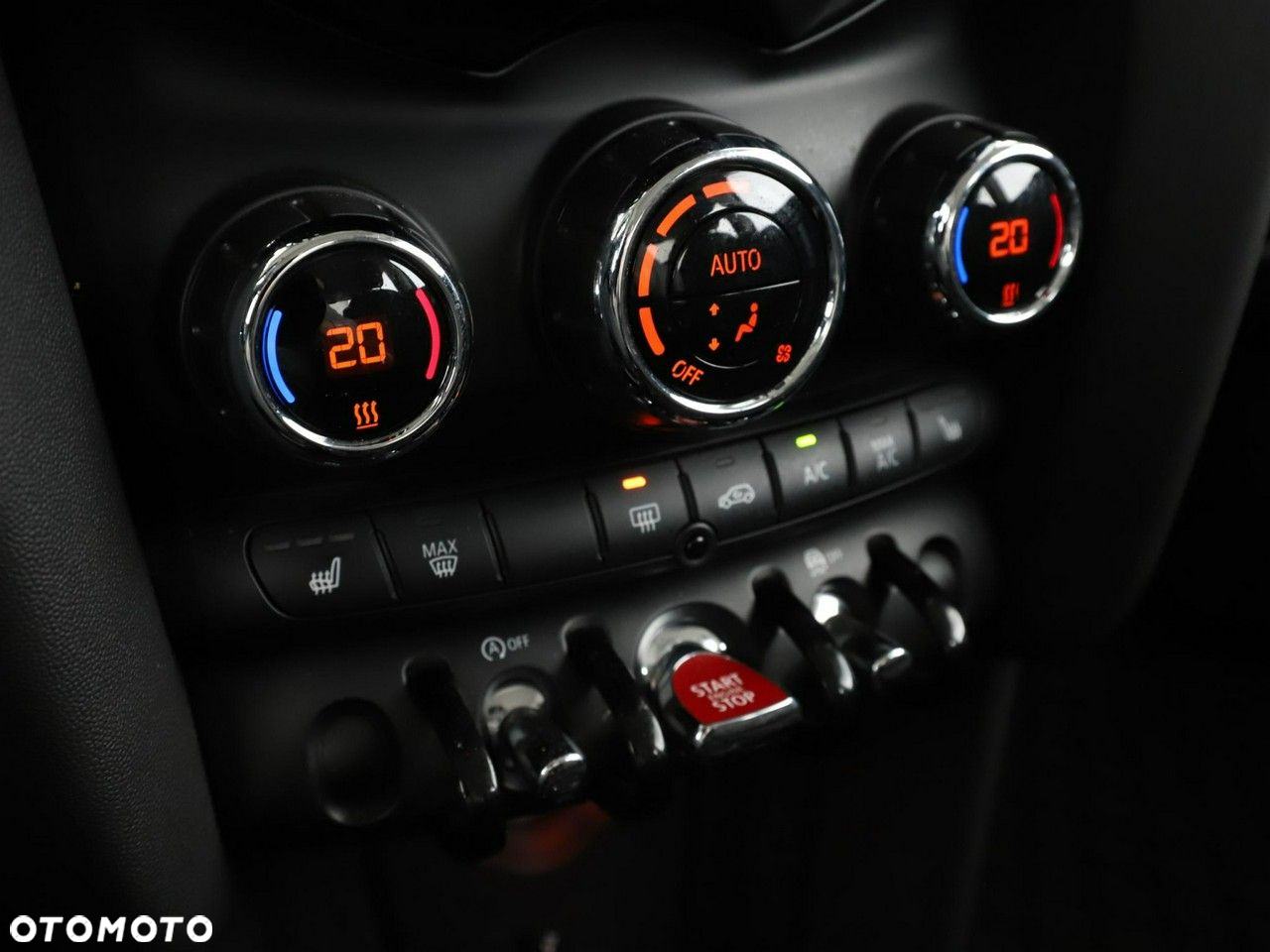 MINI Cooper Standard - 26