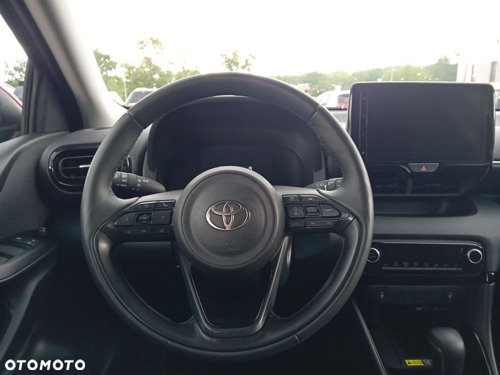 Toyota Yaris - 18