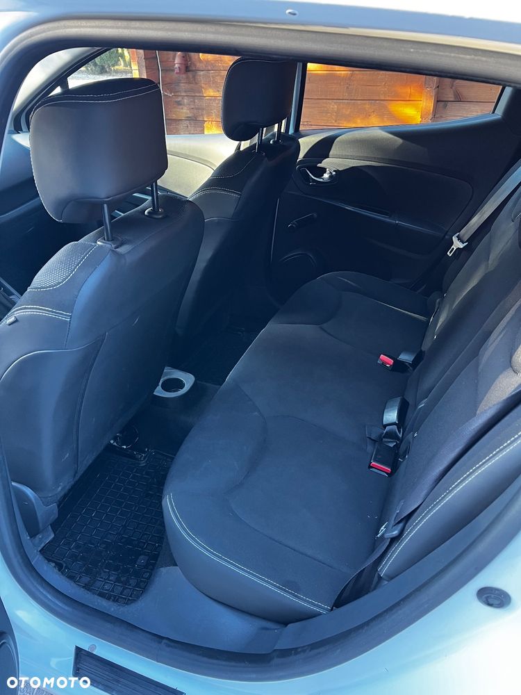 Renault Clio 1.2 16V Life - 6