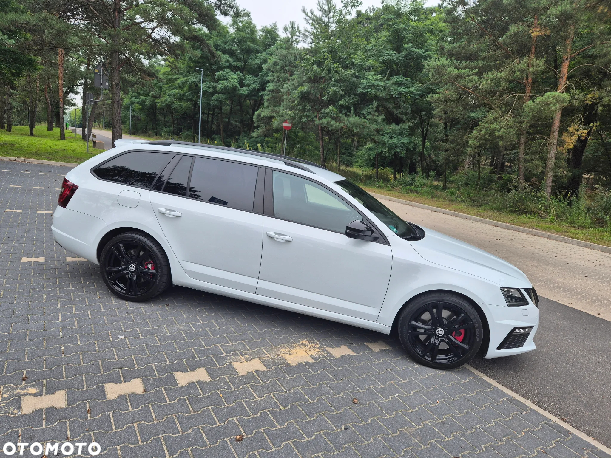 Skoda Octavia 2.0 TSI RS 245 - 11