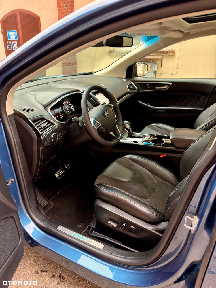 Ford Edge 2.0 TDCi Bi-Turbo 4x4 ST-LINE - 18