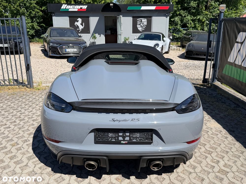 Porsche 718 Boxster Spyder RS - 9