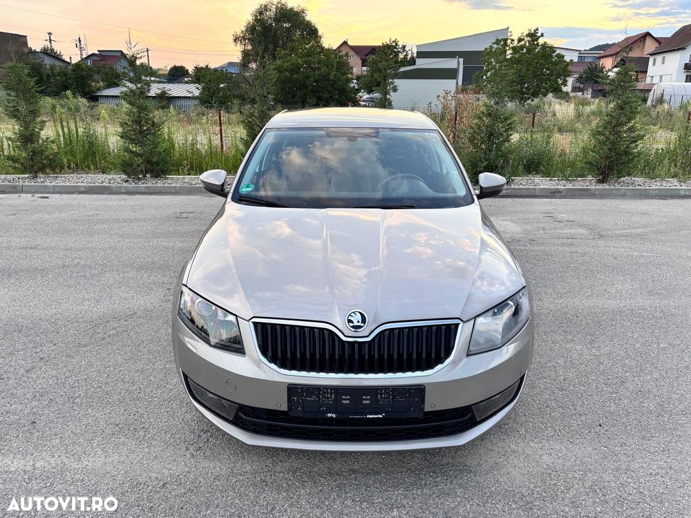 Skoda Octavia 2.0 TDI Ambition - 2