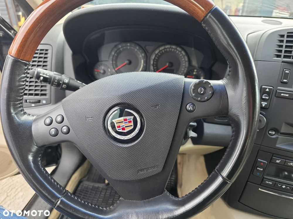 Cadillac CTS - 11