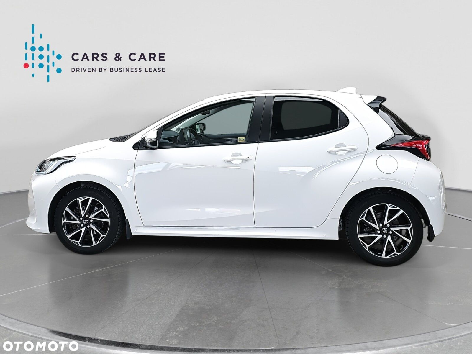 Toyota Yaris Hybrid 1.5 Comfort - 33