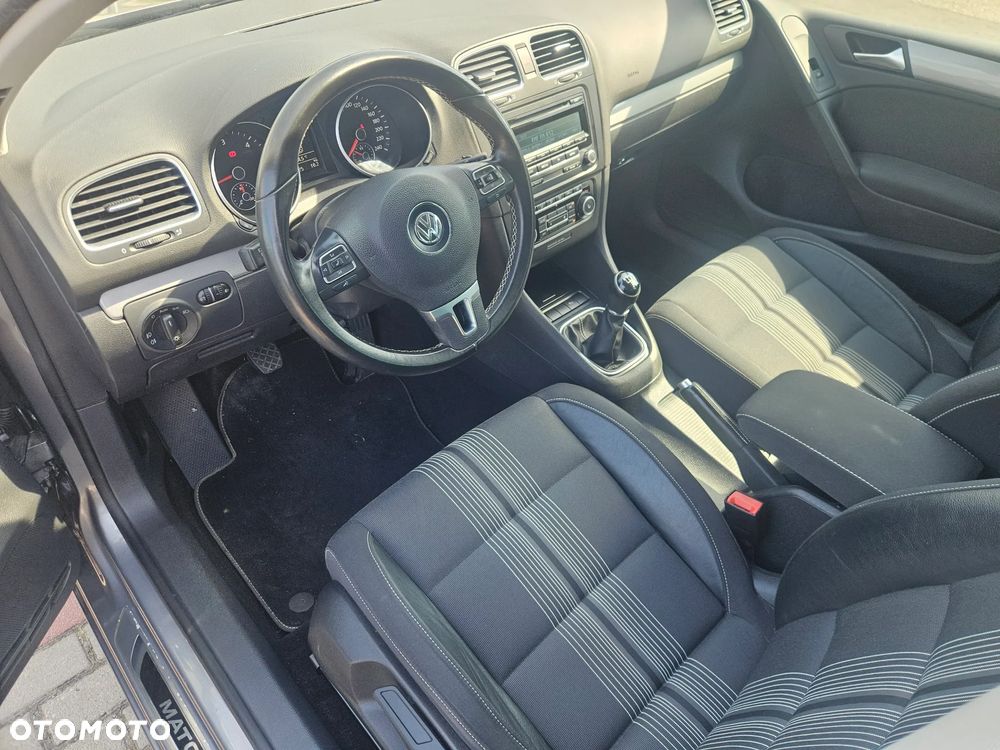 Volkswagen Golf 2.0 TDI DPF 4Motion MATCH - 9