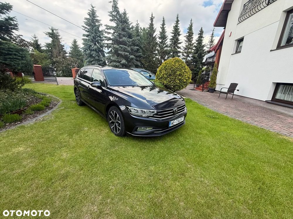 Volkswagen Passat 2.0 TDI EVO Elegance DSG - 5
