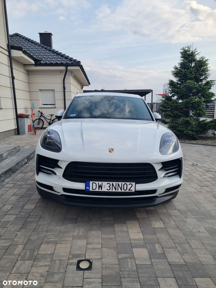 Porsche Macan - 2